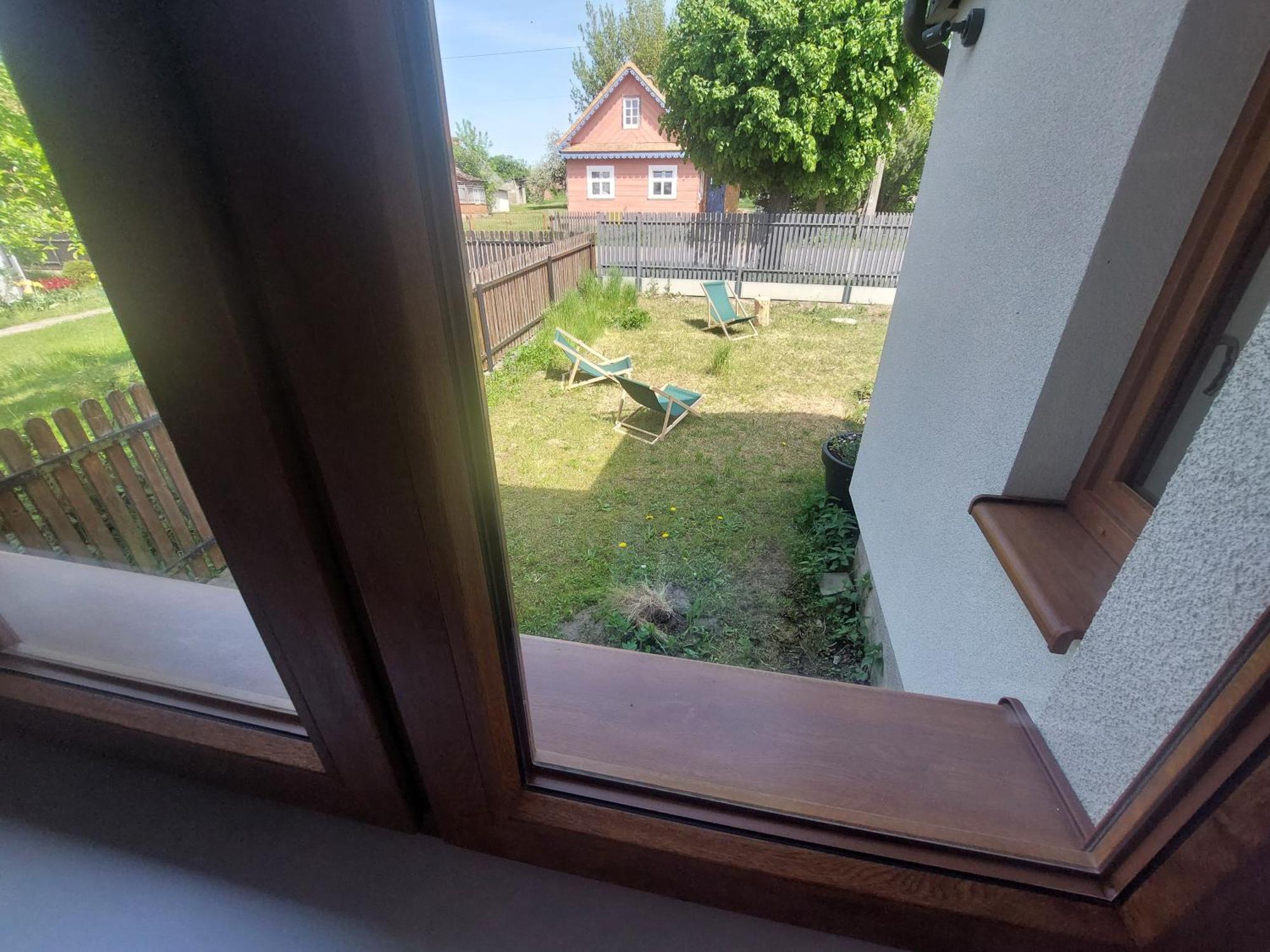 Kwietny Stoczek 70 Białowieża Exterior foto